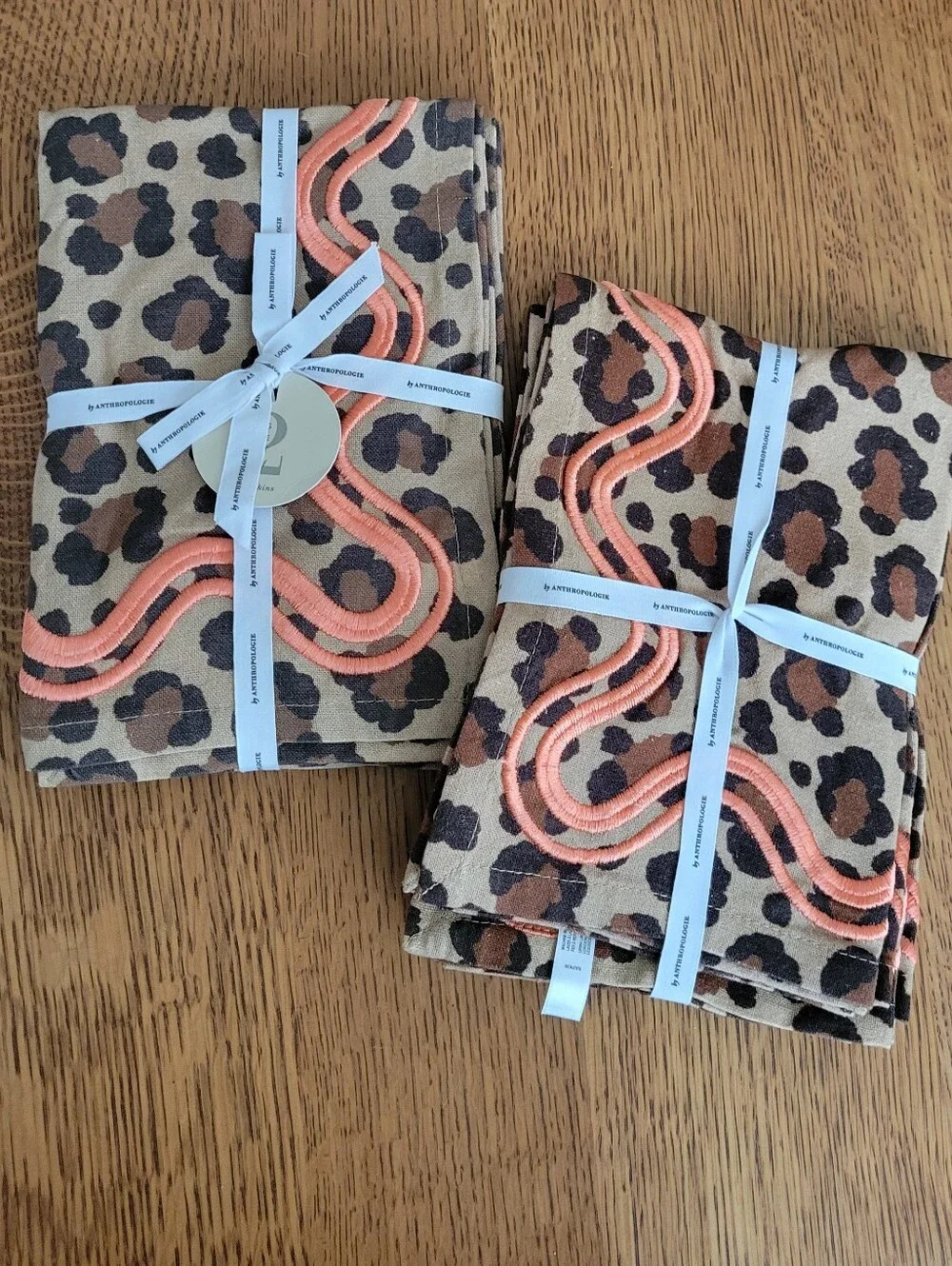 Anthropologie Madeline Napkins - Leopard/Cheetah Print - set of 4 - brown, coral